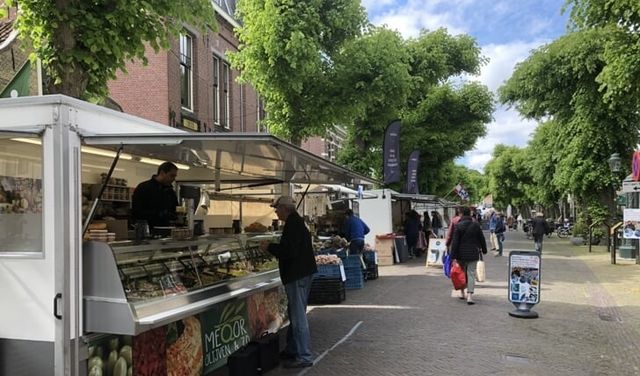 Fridays Market in Voorschaten.