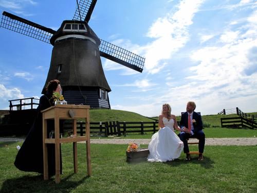 Op zoek naar trouwlocaties in noord holland? Trouw bij de Breek in Etersheim