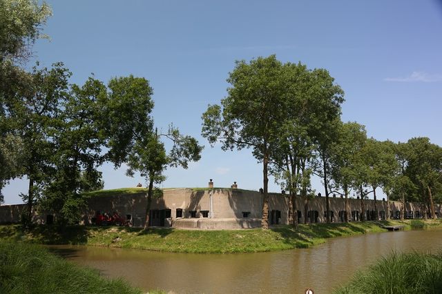 Stelling van Amsterdam - Fort aan de Nekkerweg