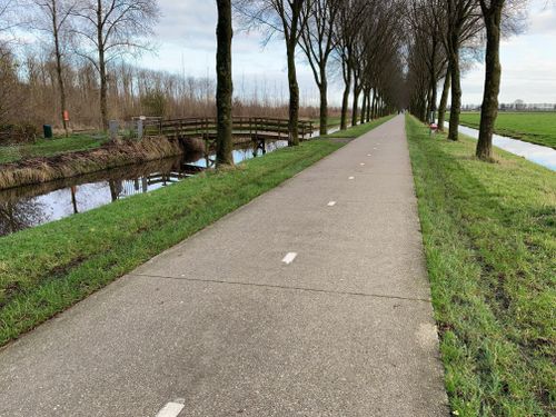 Foto van het fietspad op de Groenweg in Purmerend