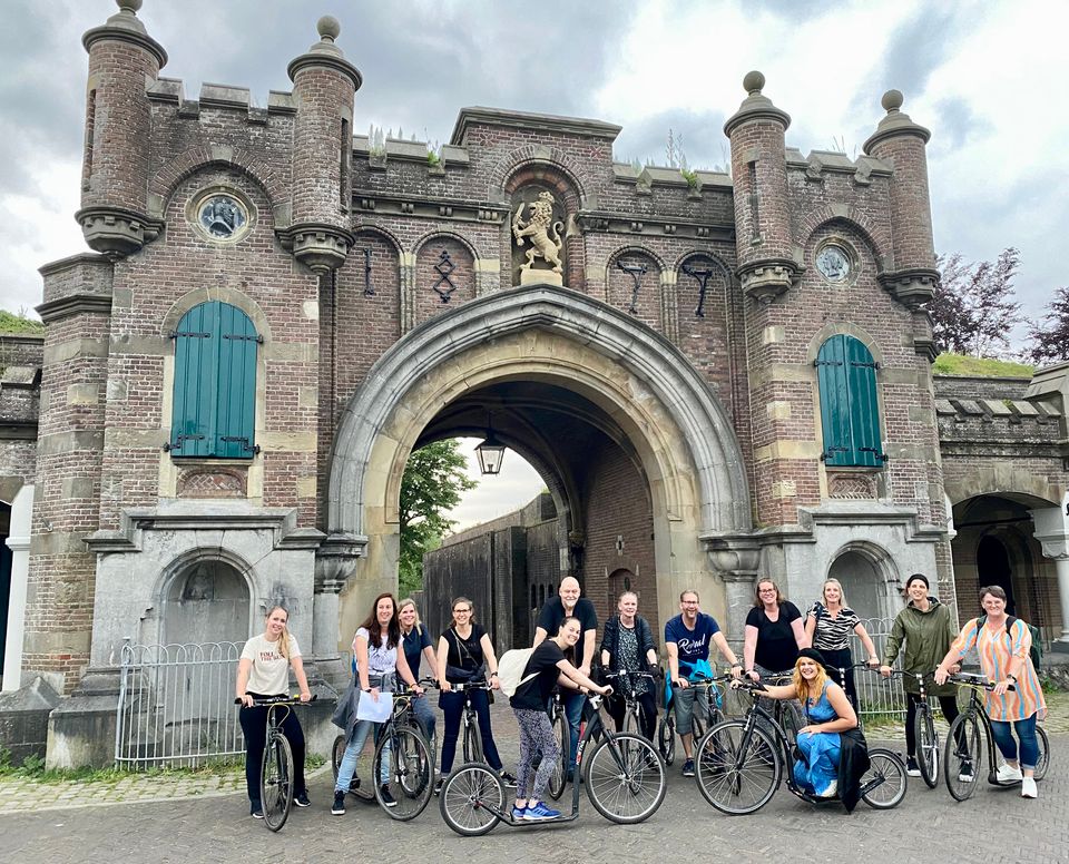 Vesting Adventure groep met step voor de Utrechtsepoort in Naarden
