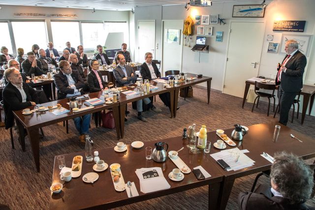 Leden van VNO-NCW Flevoland ontmoeten elkaar maandelijks tijdens inspirerende bedrijfsbezoeken of themabijeenkomsten