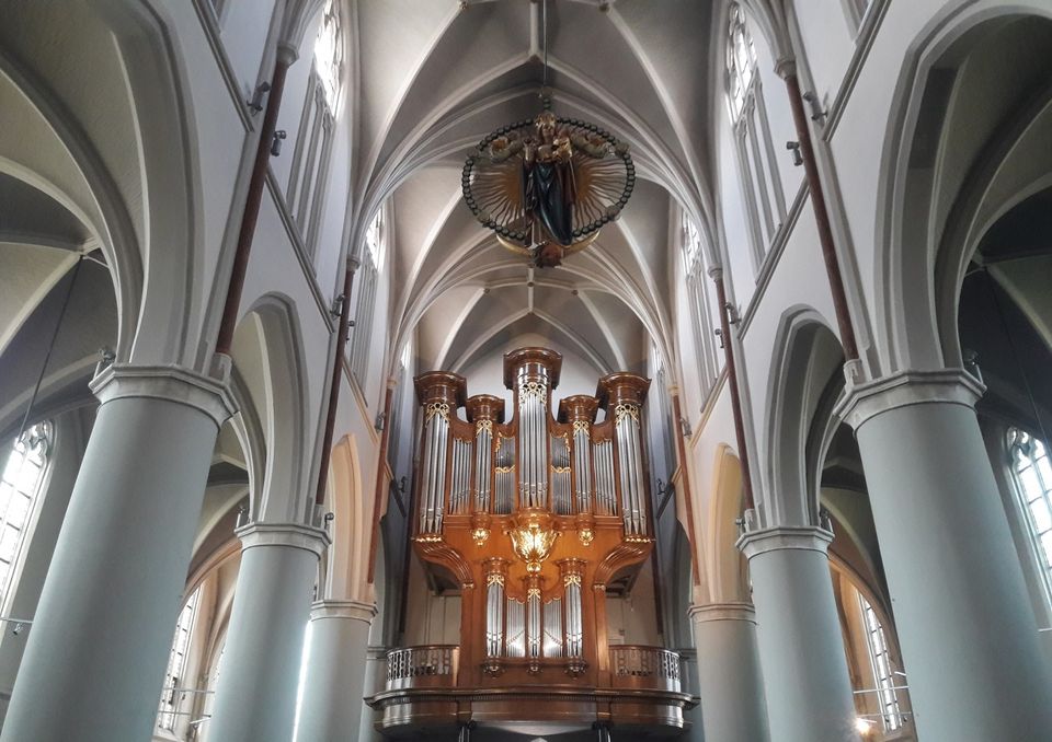 Willibrorduskerk - Orgel en Marianum