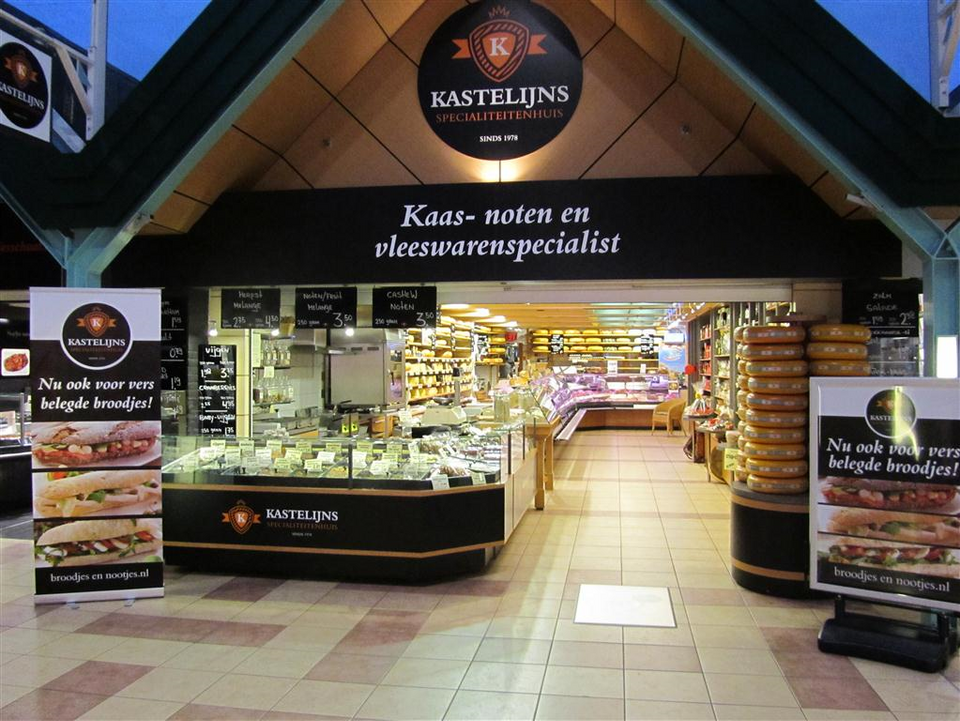 De ingang van de winkel van Kastelijns