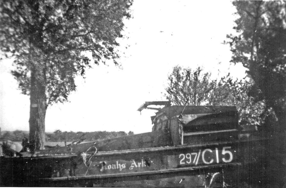 Aid for the British troops strands when the DUKW with supplies becomes stuck.