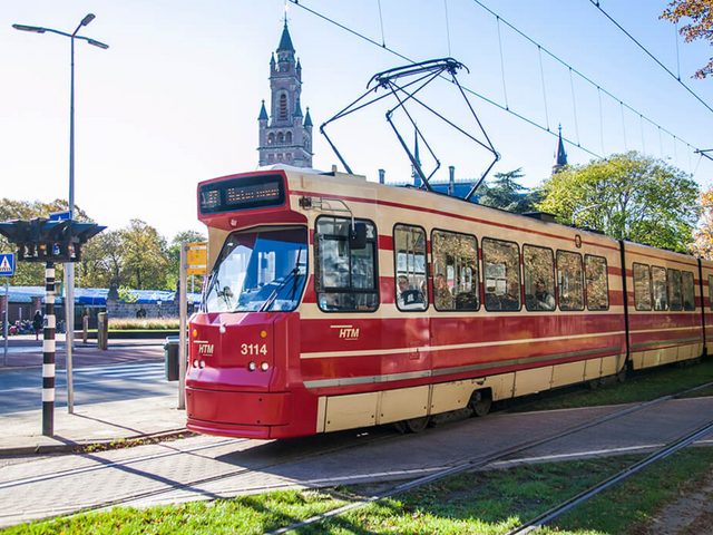 HTM tram in Den Haag