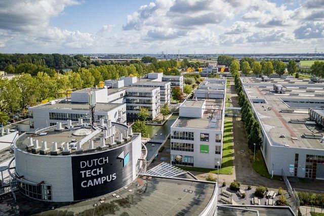Luchtfoto van het Dutch Innovation Park.