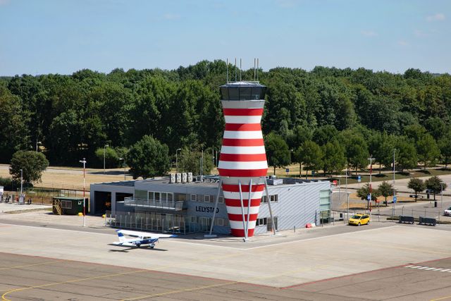 Vliegveld Lelystad Airport in Lelystad, Flevoland