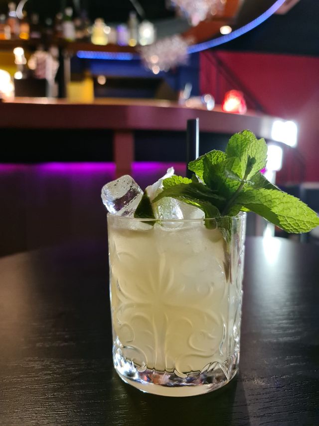 Een heerlijke cocktail van Cocktailbar Tails en Tales