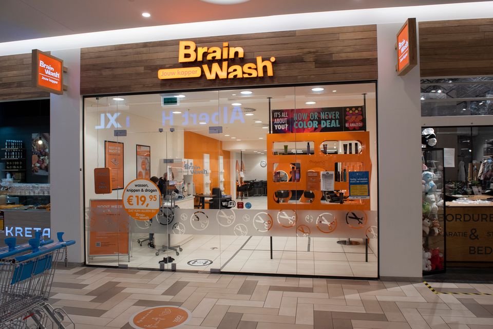 Dit is een foto van Brainwash in het Stadshart in Zoetermeer.