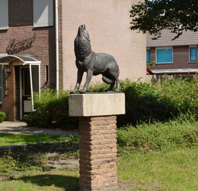 Bronzen beeld De Wolf Rijen