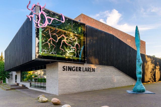 Singer Laren museum