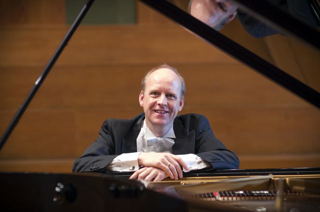 Michael Dorner   pianist (DE)