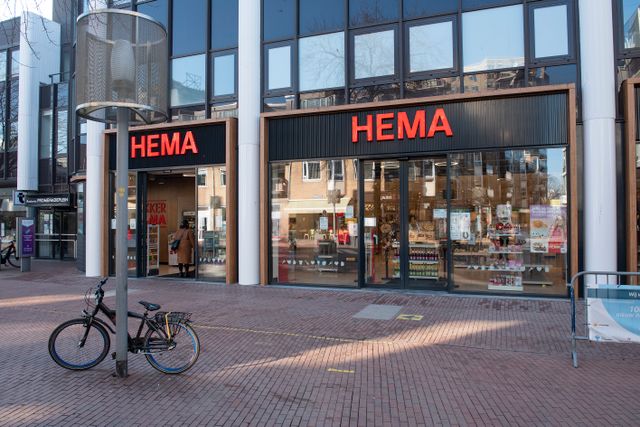 Voorkant van de winkel Hema in het Stadshart.