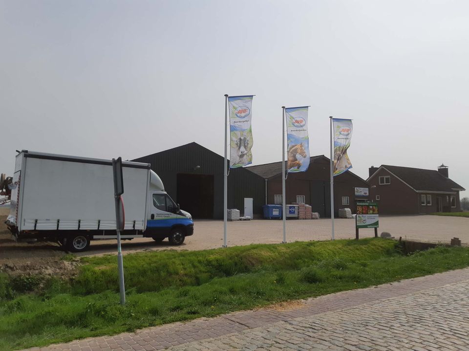 Farm shop AWF Agriculture and Animal Feed Fijnaart