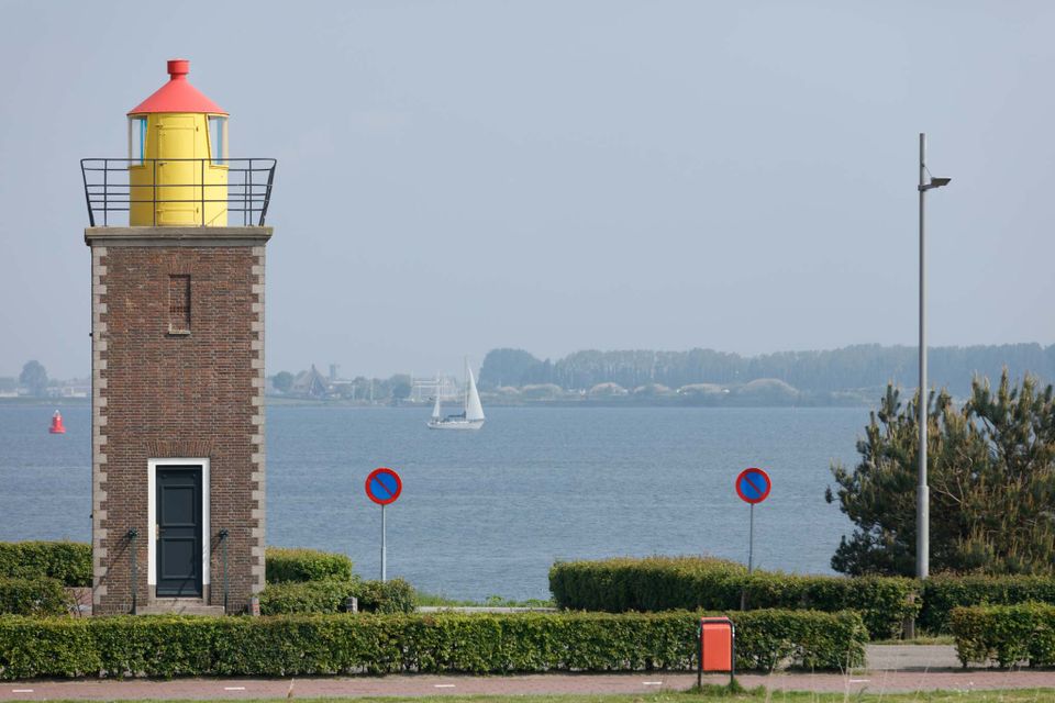 Willemstad Lighthouse
