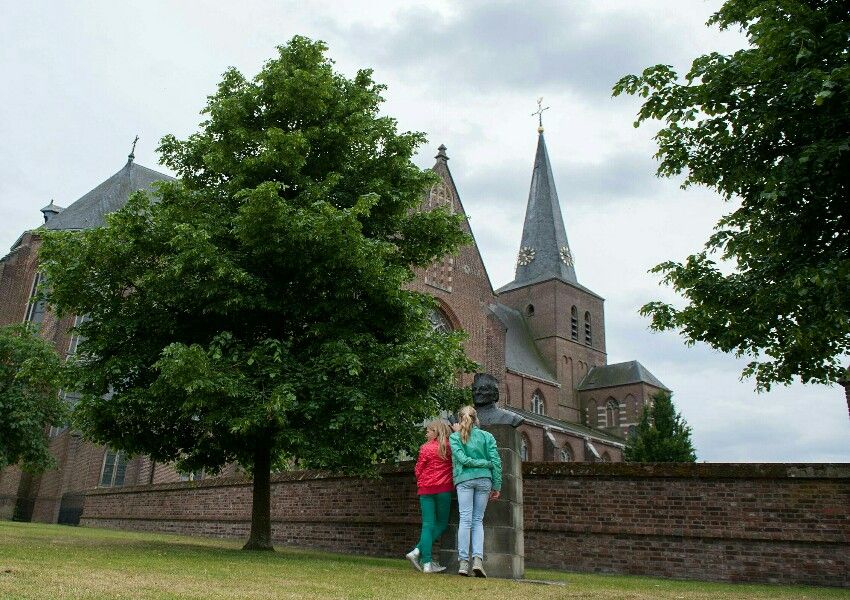 Sint Willibrorduskerk Deurne