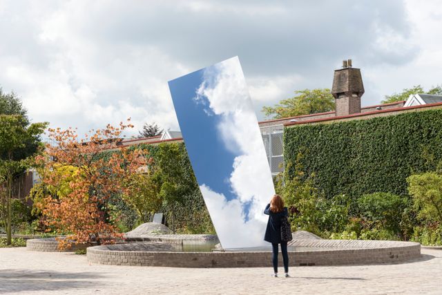 Sky Mirror by Anish kapoor Muzeum De pont Tilburg