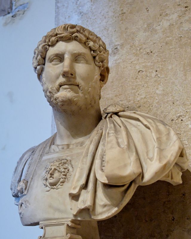 Beeld keizer Hadrianus