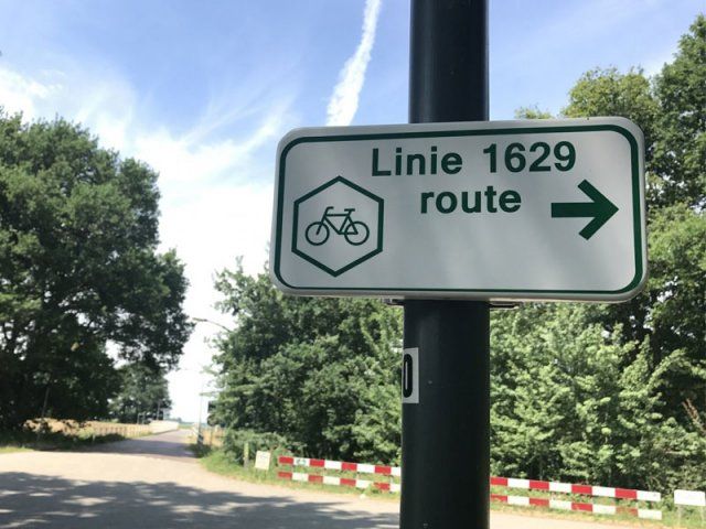 Fietsbord route Linie 1629