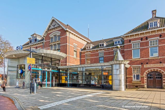 station Woerden