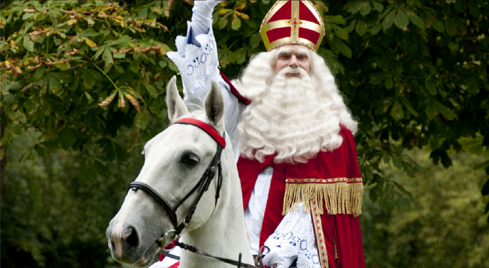 Sinterklaas on horse