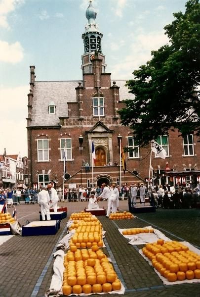 A reconstruction of the Purmerend Cheese Market