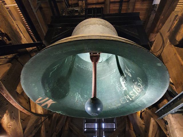 Dit is de zwaarste klok in de toren van de Sint-Jan, de Noteman