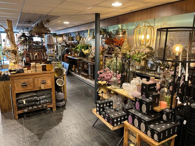 PetsYmotion Deurne - department with gifts and interior items