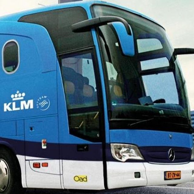 KLM busservice van Amsterdam Schiphol naar Maastricht