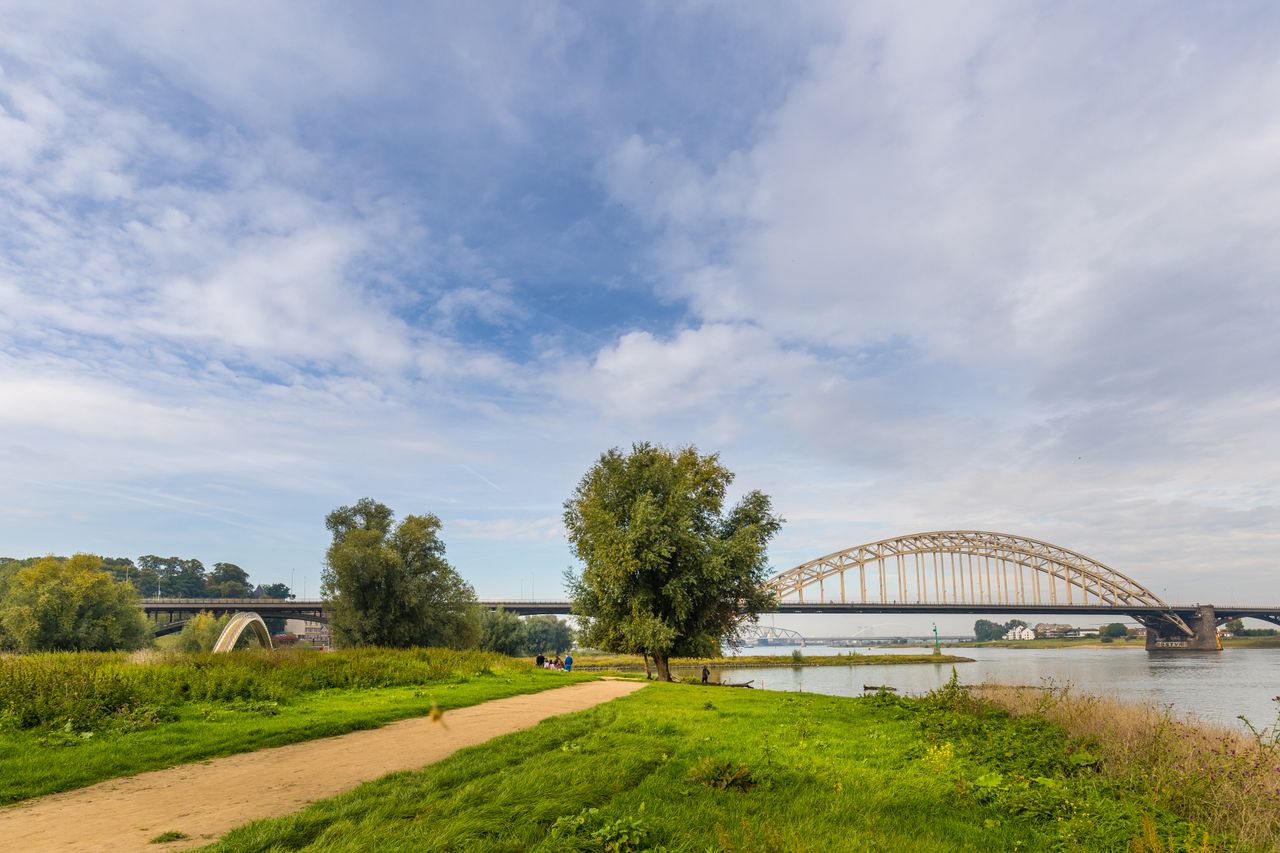 Nijmegen Waalbrug Ooijpolder