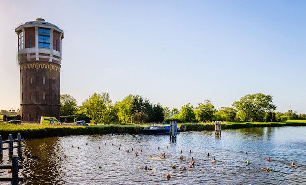 Sportief Actief Watertoren Assendelft zwemmen Nauernasche Vaart Triathlon Wedstrijd Zaanstad