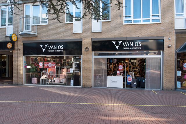 Dit is een foto van Van Os in het Stadshart in Zoetermeer.