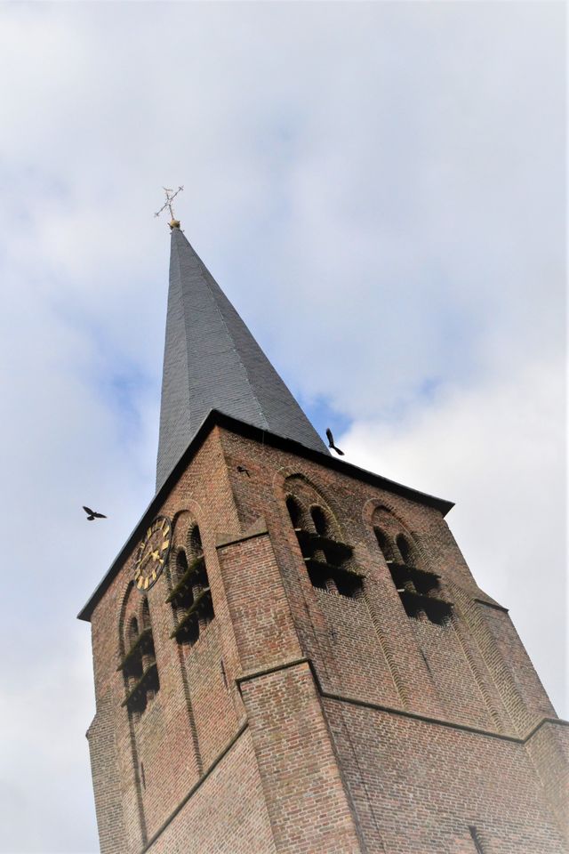 toren van het oude kerkje in middelbeers