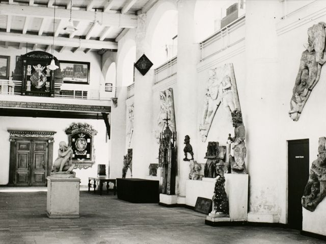 Hal van Het Noordbrabants Museum in 1948